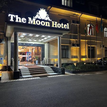 The Moon Tashkent Hotel エクステリア 写真